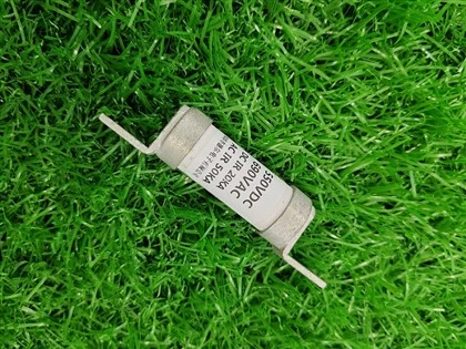 19*47mm AR 20kA Pusat Perindustrian Bolted Tag Fius Pautan 550V Bs88 Fius 100a